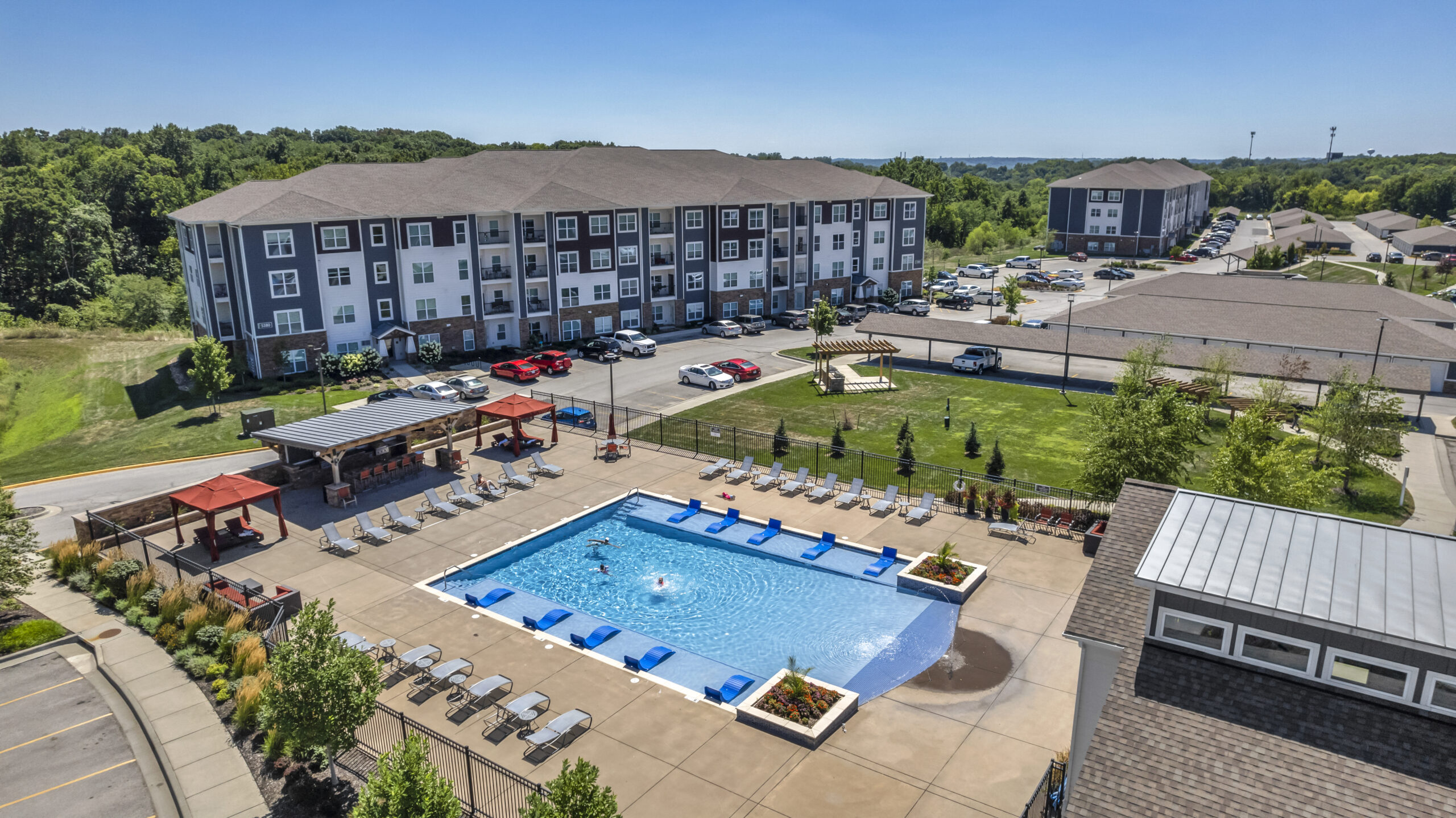Class A multifamily apartment complex